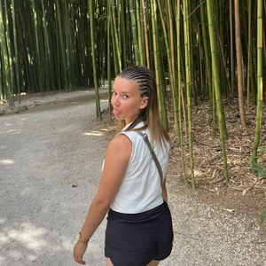 Léonie